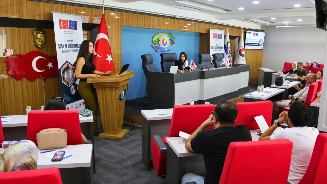 2026 YILI SOSYAL GİRİŞİMCİLİK MALİ DESTEK PROGRAMI BİLGİLENDİRME TOPLANTISI GERÇEKLEŞTİRİLDİ