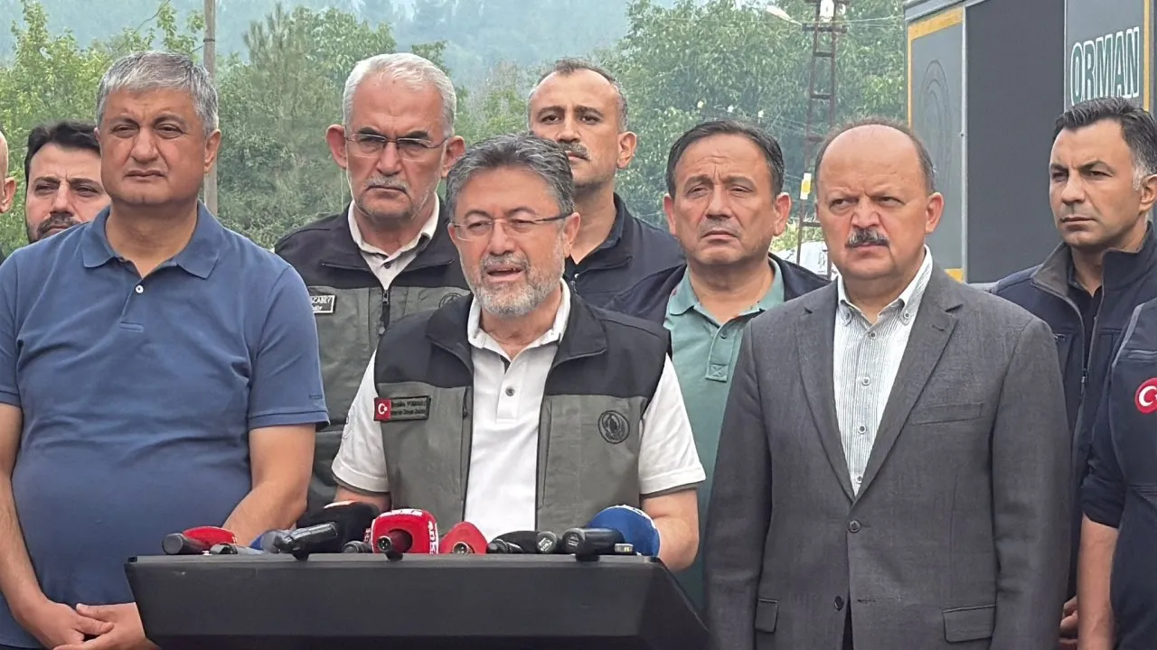 BAKAN YUMAKLI: BATI KARADENİZ, TÜRKİYE’NİN EN RİSKLİ ORMAN YANGINI BÖLGESİ HALİNE GELDİ