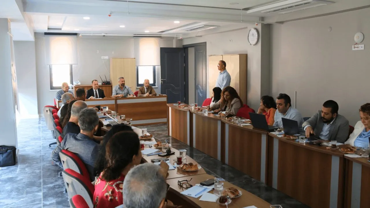 ESKİPAZAR SARI TRAVERTENİ ÜRÜN ANALİZ ÇALIŞTAYI KTSO EV SAHİPLİĞİNDE GERÇEKLEŞTİRİLDİ