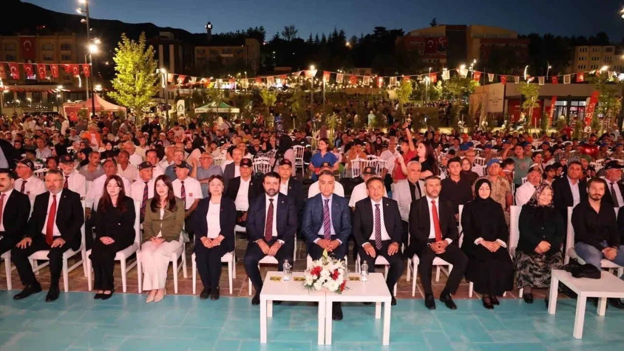 KARABÜK 15 TEMMUZ’UN 10. YILINDA TEK YÜREK OLDU