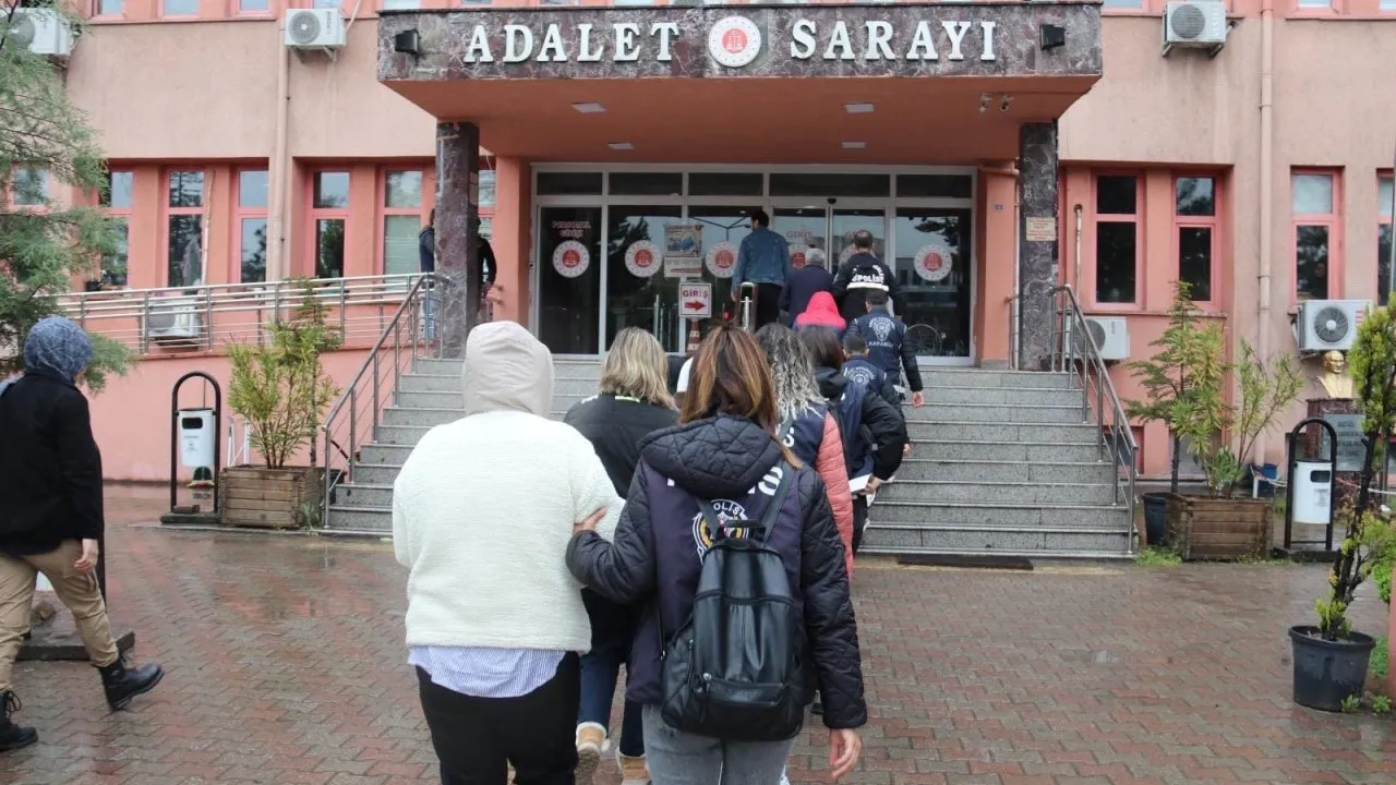 KARABÜK MERKEZLİ DOLANDIRICILIK OPERASYONU: 18 TUTUKLAMA