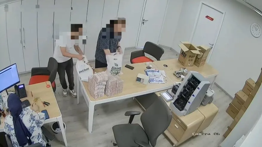 KARABÜK MERKEZLİ SİBER DOLANDIRICILIK OPERASYONUNDA 18 KİŞİ TUTUKLANDI