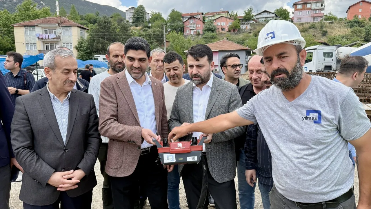 KARABÜK’TE 12 DERSLİKLİ YENİ OKULUN TEMELİ ATILDI