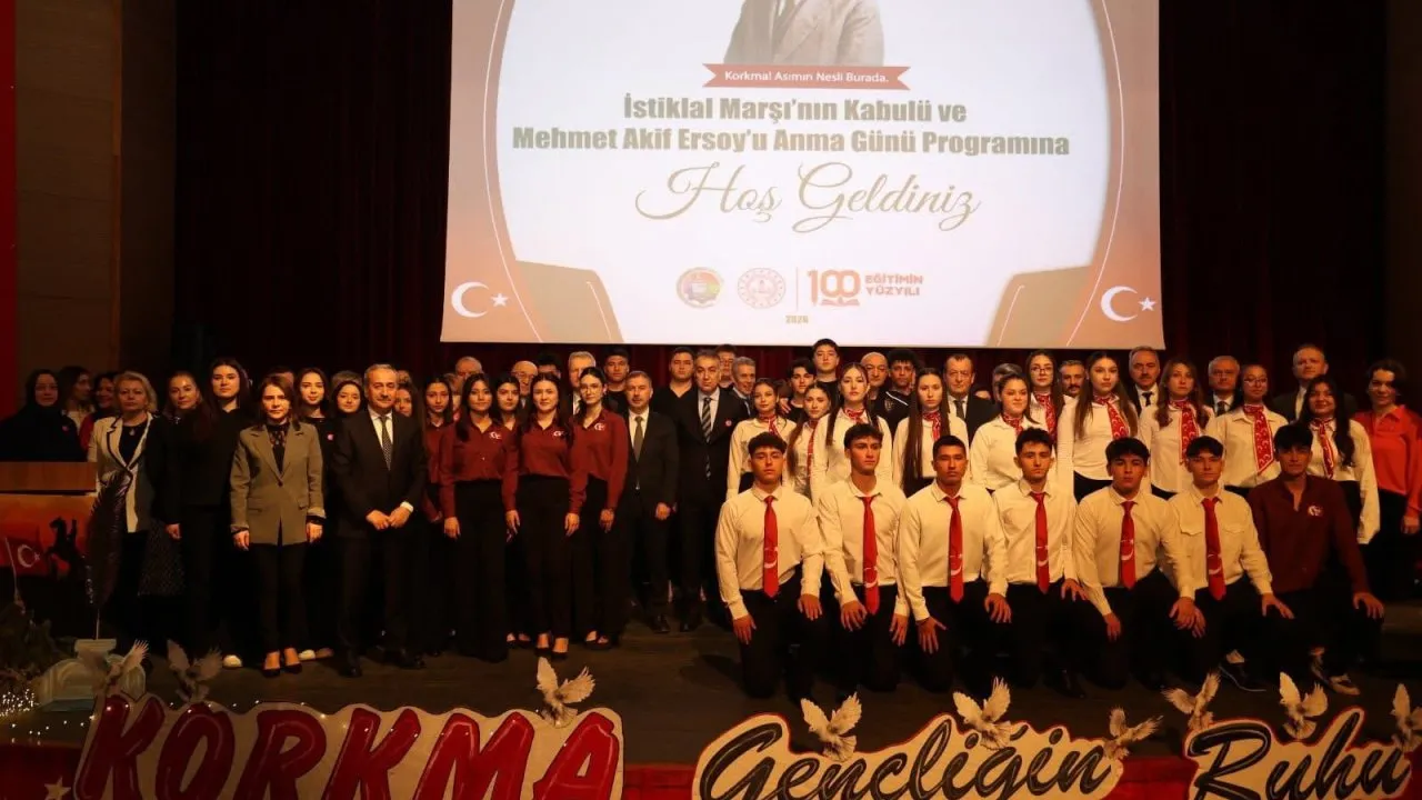 KARABÜK’TE 12 MART İSTİKLÂL MARŞI’NIN KABULÜNÜN 105. YILI TÖRENLE KUTLANDI