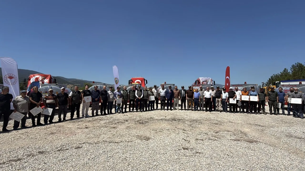 KARABÜK’TE 22 SU TANKERİ DAĞITILDI, ORMANLARA FAYDALI BÖCEK DAĞITILDI