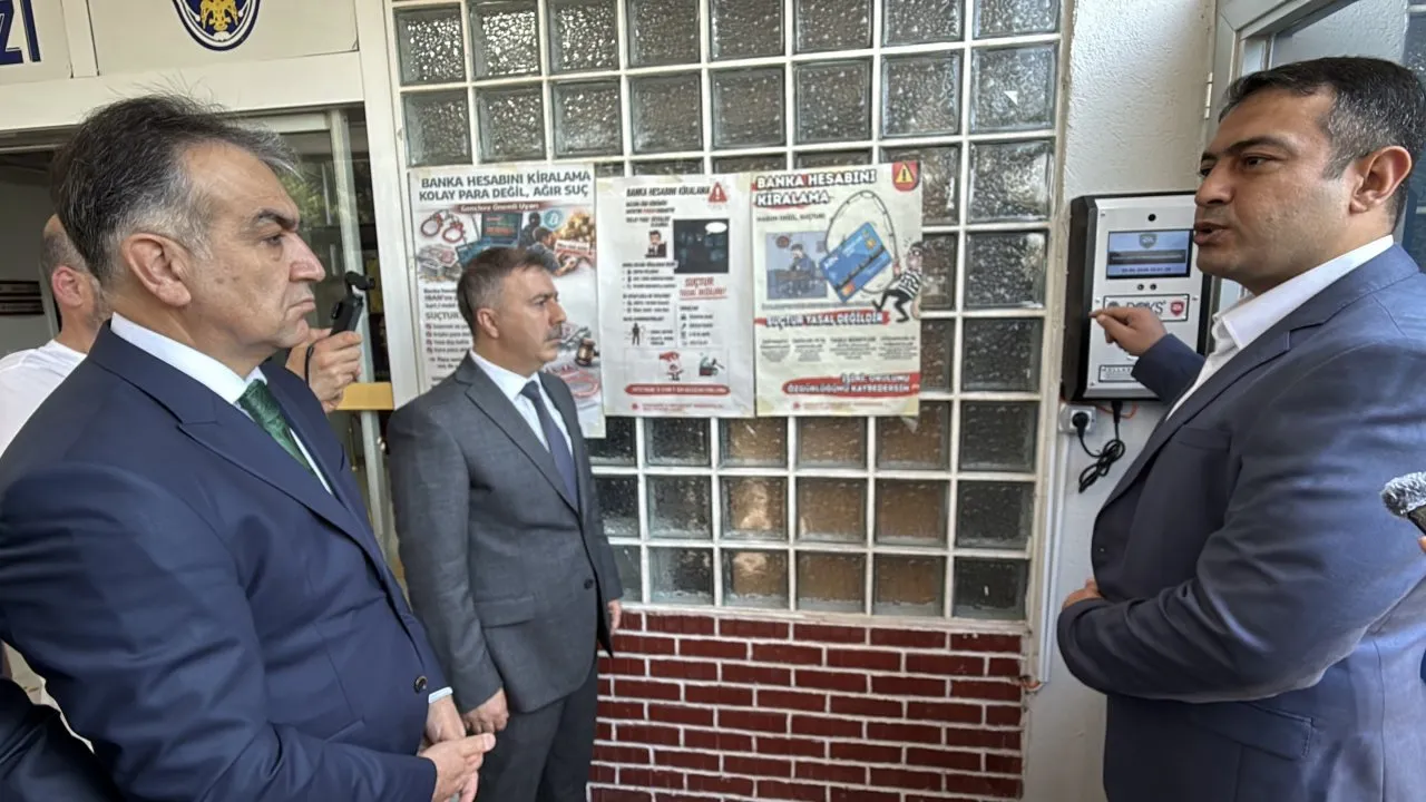 KARABÜK’TE PARMAK İZİ ADLİ KONTROL SİSTEMİ (PAKS) UYGULAMASI BAŞLADI
