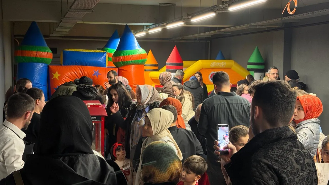 RAMAZAN SOKAĞI’NDA COŞKU DOLU AKŞAM