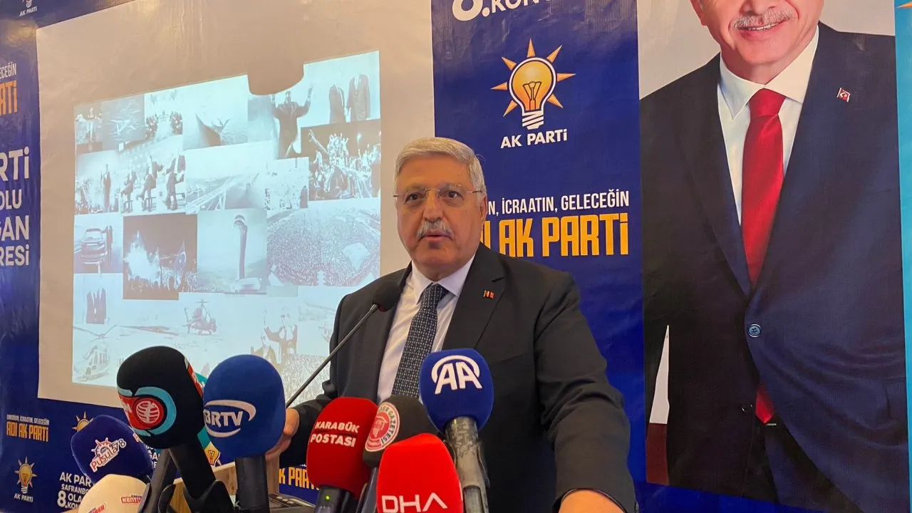 SAFRANBOLU AK PARTİ İLÇE KONGRESİNE KATILAN DEMİRÖZ,”BİZDEN BAŞKA YÖNETECEK HİÇBİR PARTİ YOKTUR”