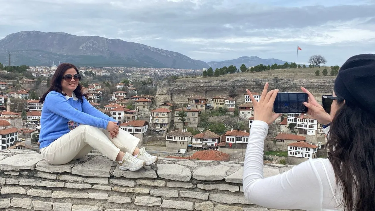 SAFRANBOLU’DA BAYRAM BEREKETİ : OTELLER TAMAMEN DOLDU