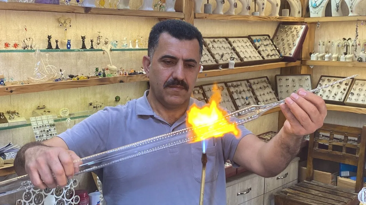 SAFRANBOLU’DA CAMA ÜFLEYEREK ŞEKİL VERİYOR