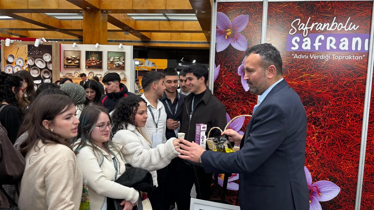 SAFRANBOLU TİCARET VE SANAYİ ODASI CULİNARY FORUM’DA SAFRANBOLU SAFRANINI TANITTI