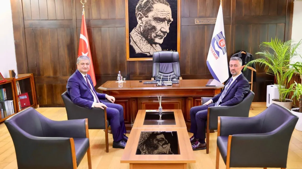 VALİ YAVUZ’DAN KARDEMİR YÖNETİM KURULU BAŞKANI OFLAZ’A VEDA ZİYARETİ